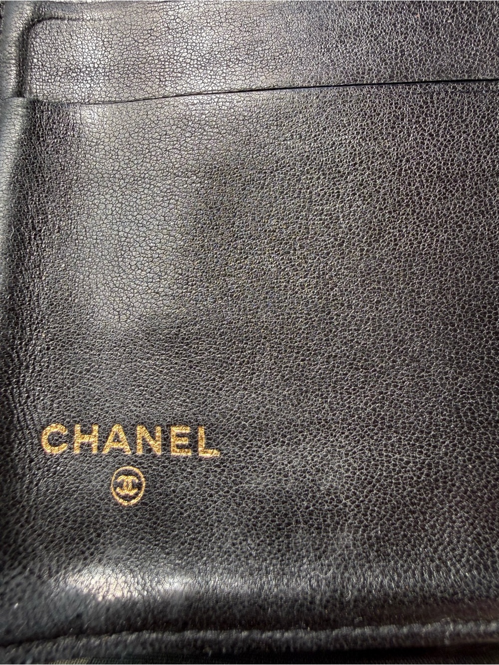 Beautiful Black Leather CHANEL Wallet Series 4 w/ Unbranded Crossbody Chain - Picture 12 of 13